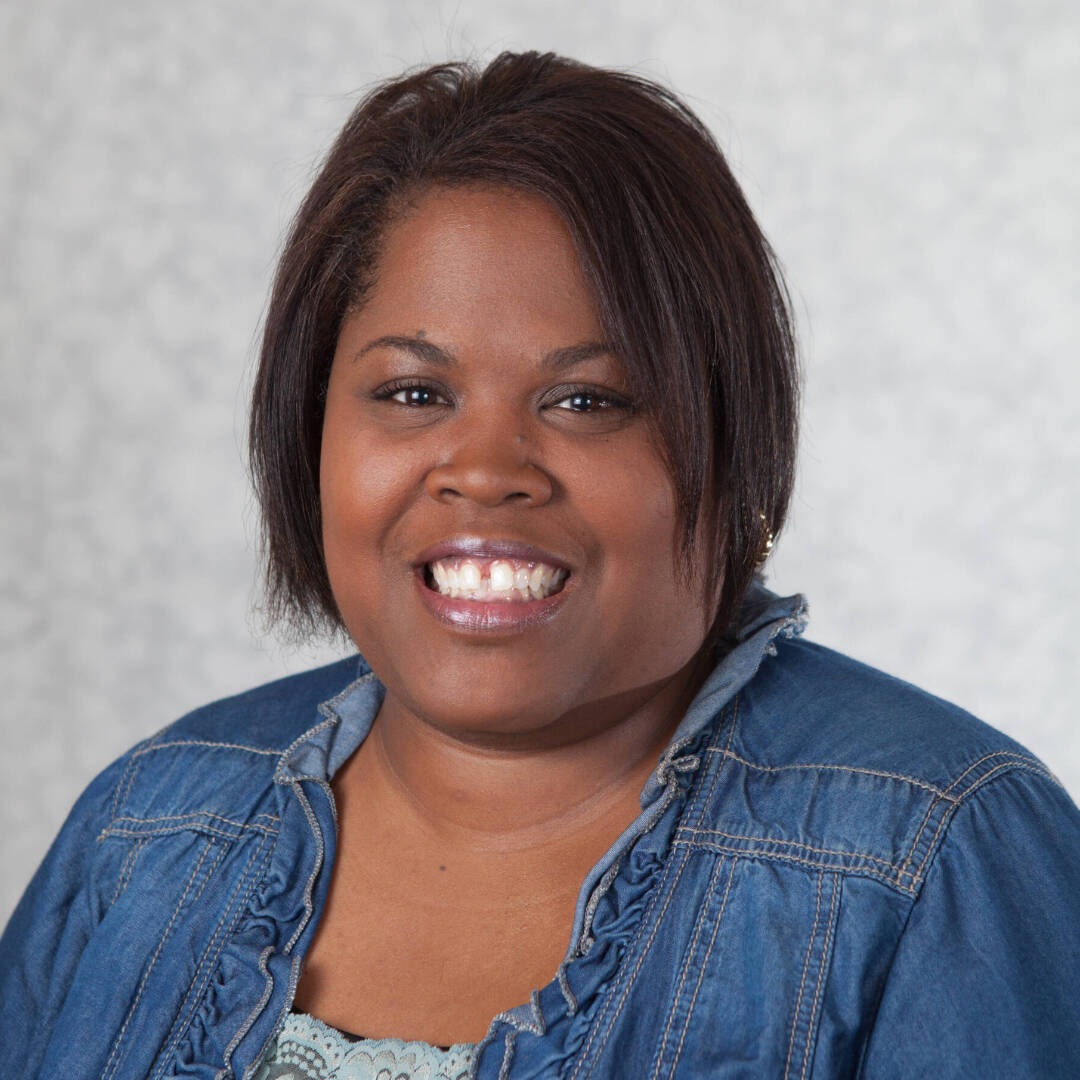 Robin Burris cropped headshot